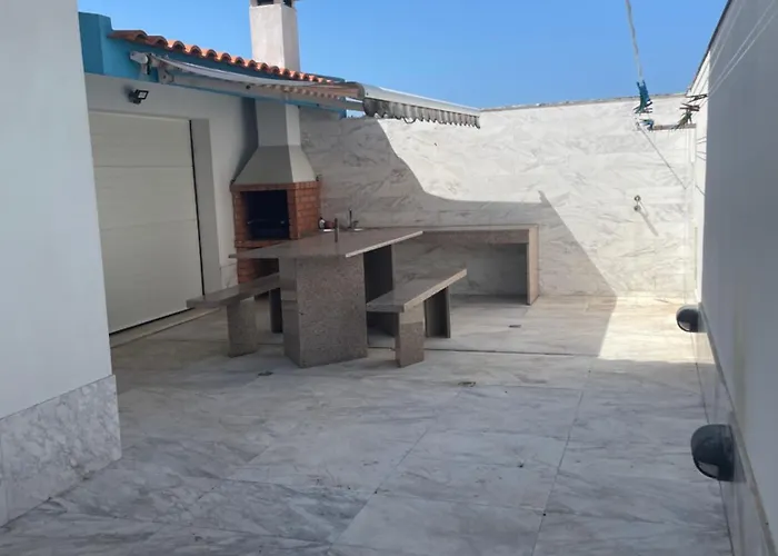 Dorms&doubles Hébergement de vacances Peniche