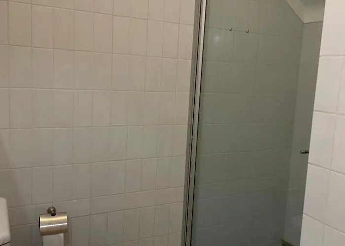 Dorms & Doubles ペニシェ